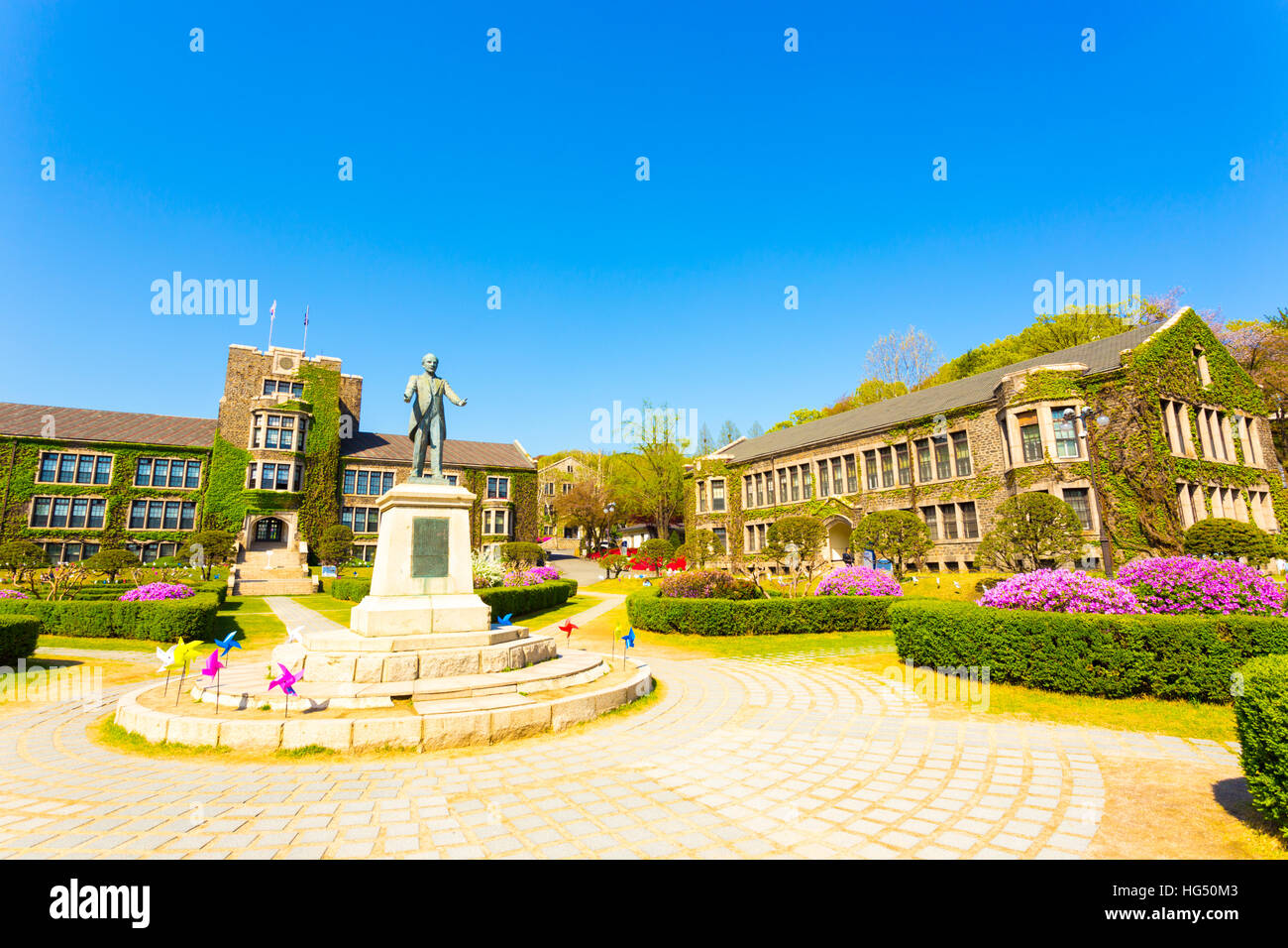 Yonsei University Seoul – Yonsei University Campus – EVMJI