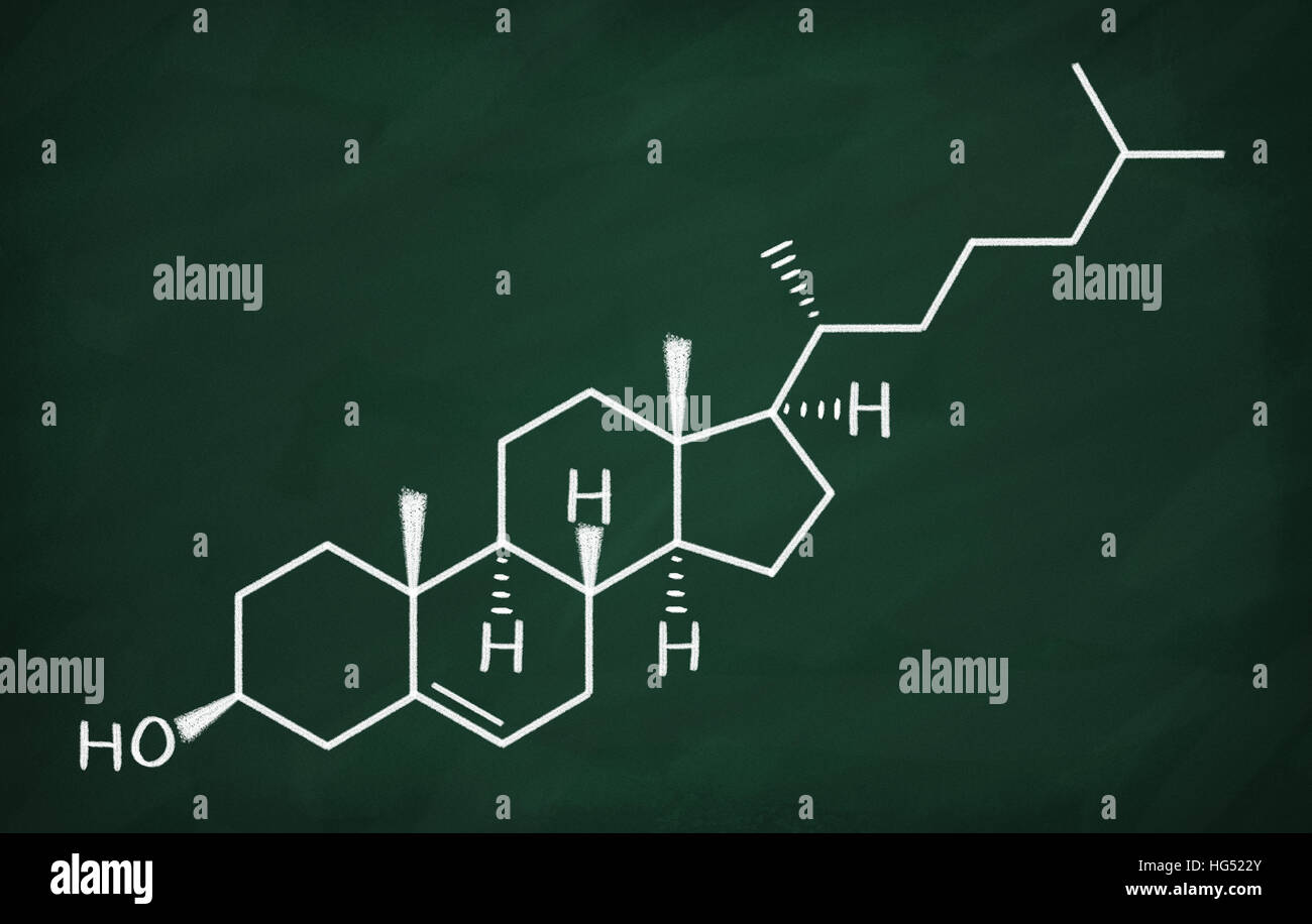 Formule chimique du cholestérol sur un tableau noir Banque D'Images