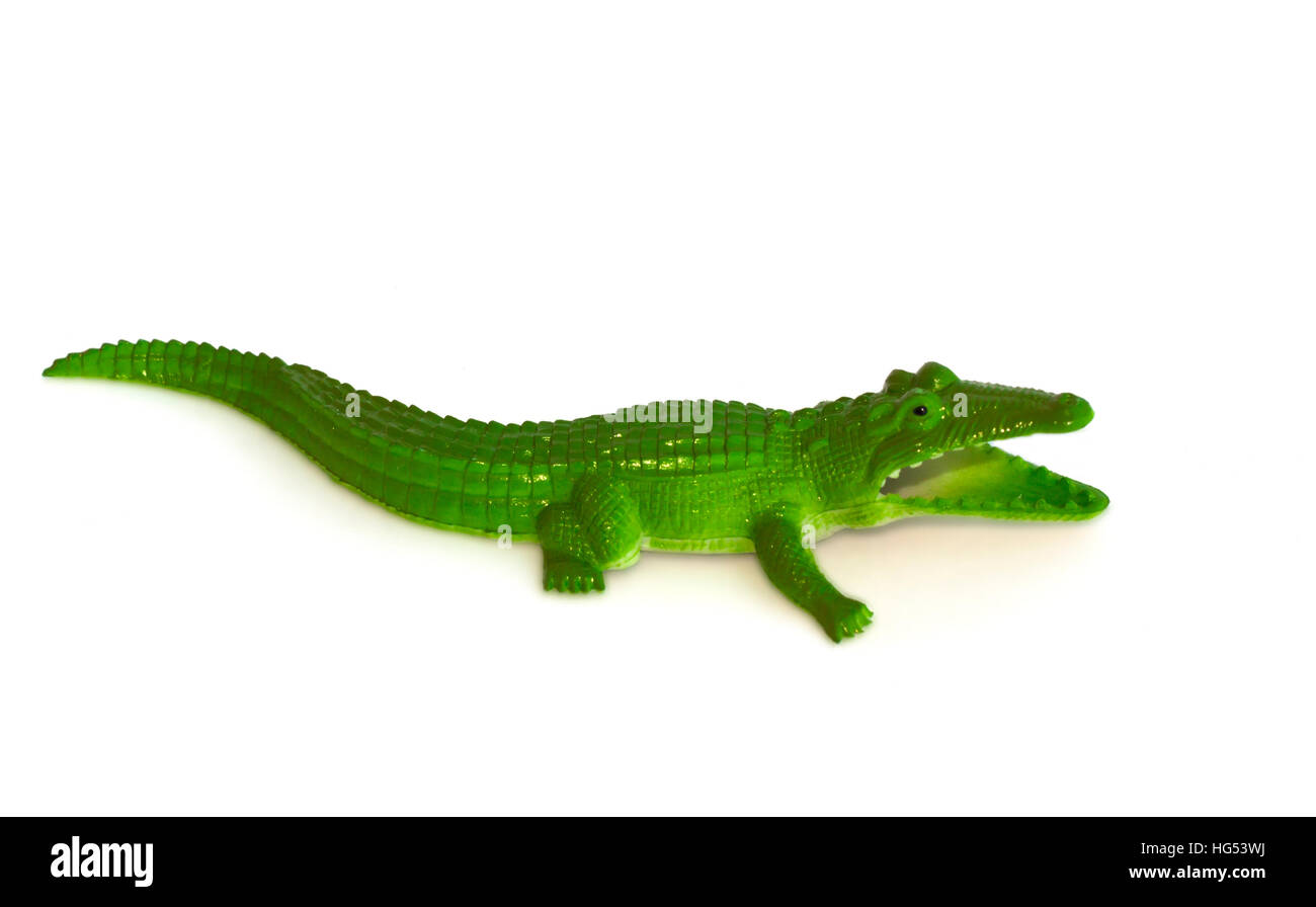 Jouet Crocodile sur un fond blanc, isolé Banque D'Images