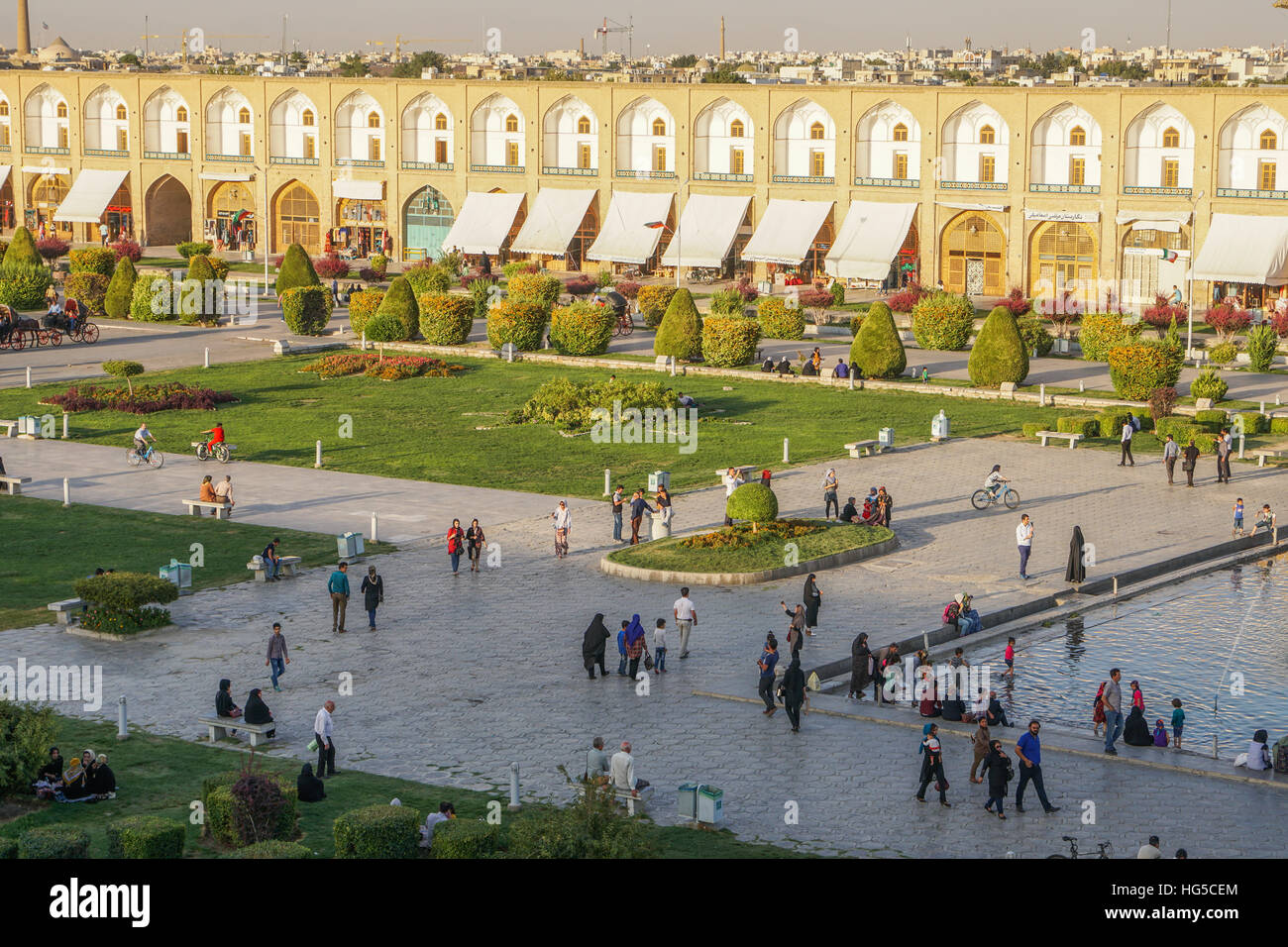 Voir l'ensemble de Naqsh-e (imam) Square, l'UNESCO, du Palais Ali Qapu, Isfahan, Iran, Moyen-Orient Banque D'Images