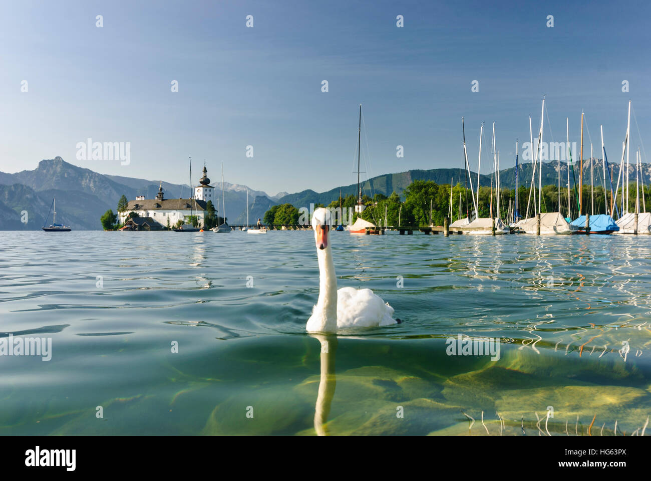 Gmunden : Lac-château Ort dans le lac Traunsee, Salzkammergut, Oberösterreich, Autriche, Autriche Banque D'Images