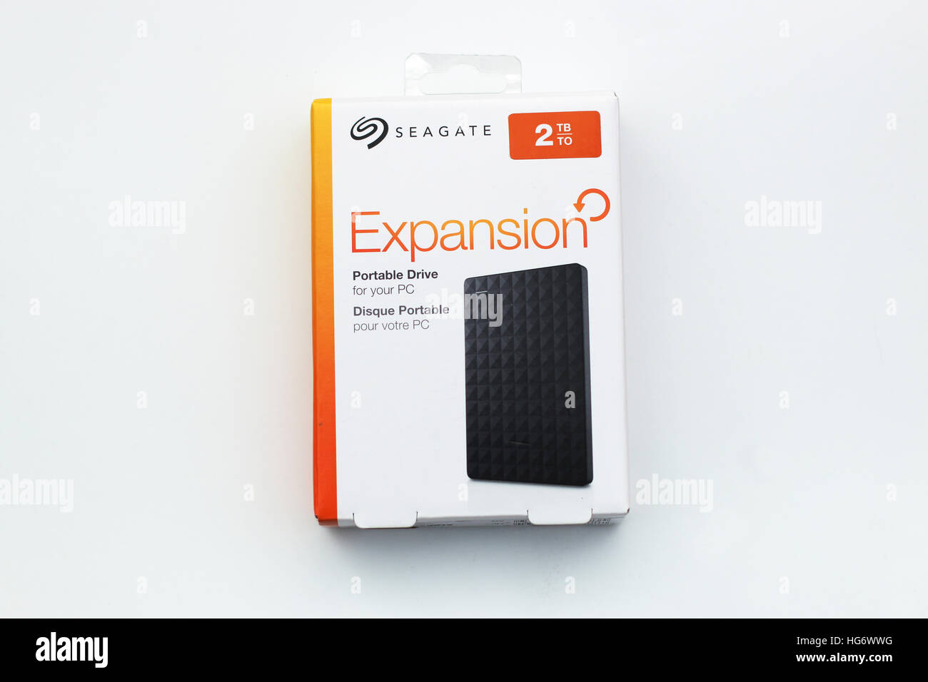 2 To Seagate Disque dur portable contre isolé sur fond blanc Banque D'Images