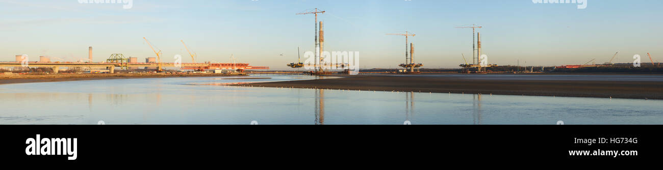 Panorama de la Mersey Gateway Bridge. La construction d'un nouveau pont sur la rivière Mersey en amont du pont du jubilé d'argent Banque D'Images