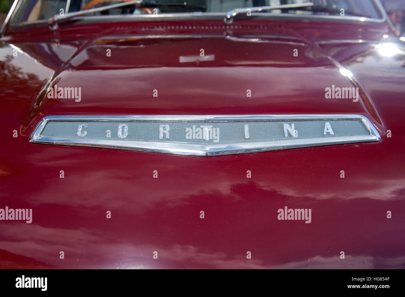 1965 Ford Cortina Estate voiture classique bonnet-nom Banque D'Images