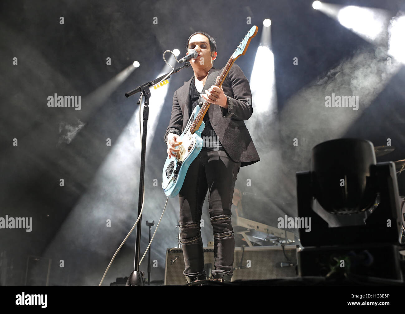 L'exécution de placebo à la Manchester Arena comprend : Placebo, Brian Molko Où : Manchester, Royaume-Uni Quand : 05 déc 2016 Banque D'Images