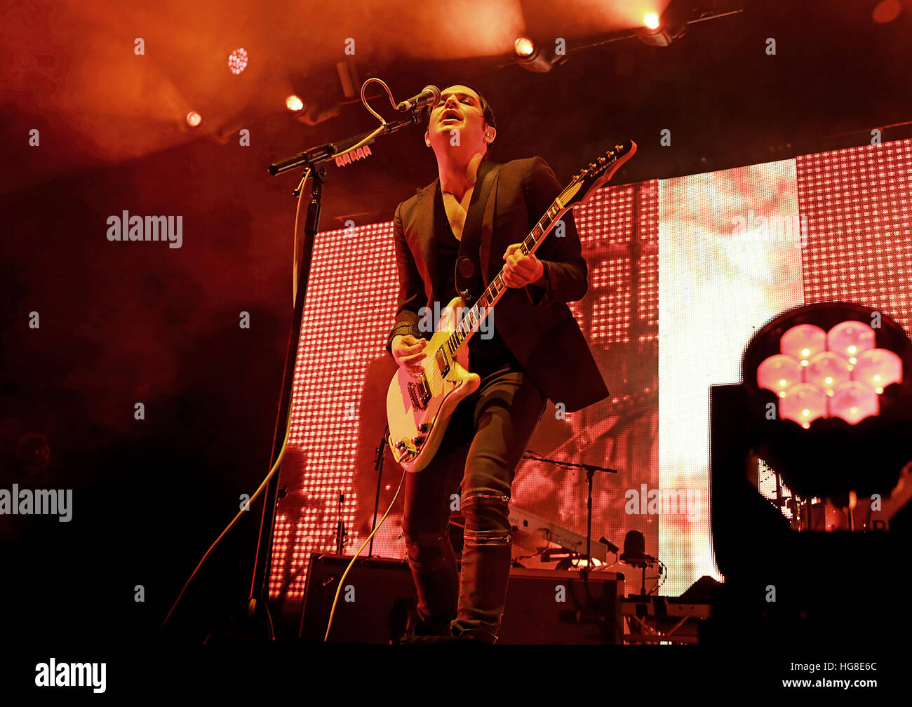 L'exécution de placebo à la Manchester Arena comprend : Placebo, Brian Molko Où : Manchester, Royaume-Uni Quand : 05 déc 2016 Banque D'Images