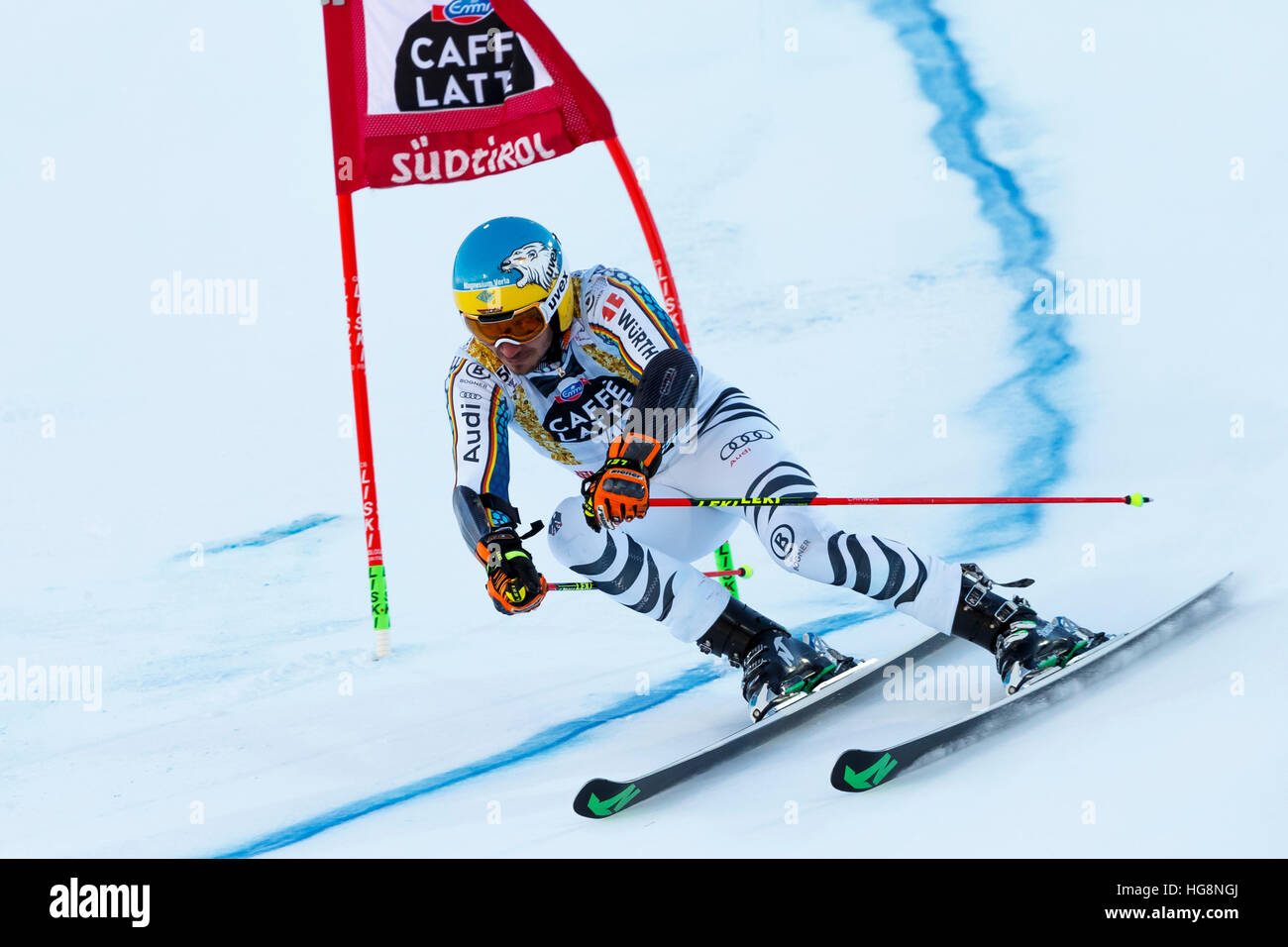 L'Alta Badia, Italie 18 décembre 2016. Felix NEUREUTHER (Ger) qui se font concurrence sur les AUDI FIS Coupe du Monde de Ski alpin Slalom géant hommes sur la Gran Risa Banque D'Images