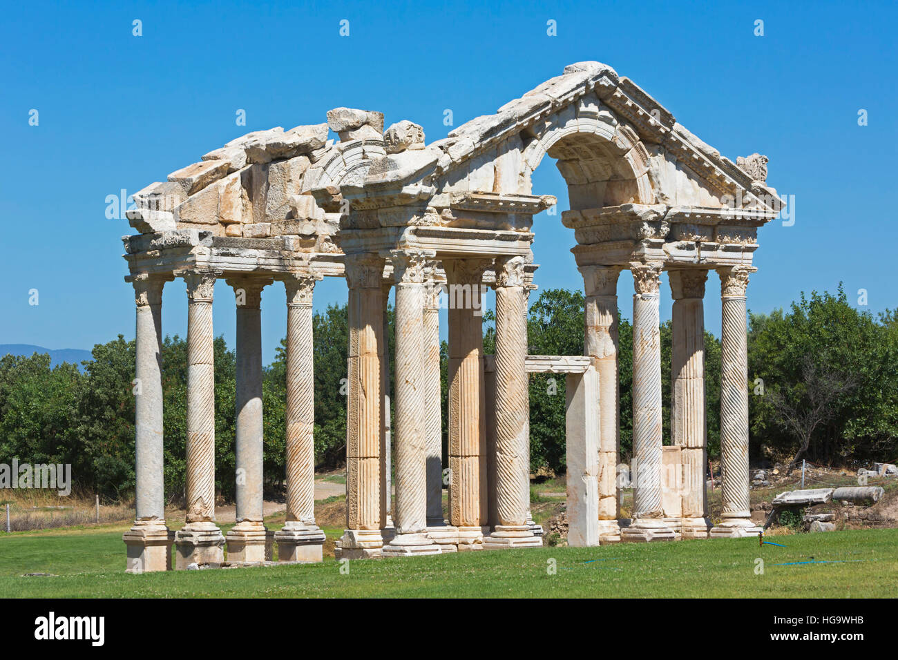 Ruines d'Aphrodisias, Aydin, Province de la Turquie. 2e siècle connu sous le nom de passerelle Tetrapylon Banque D'Images