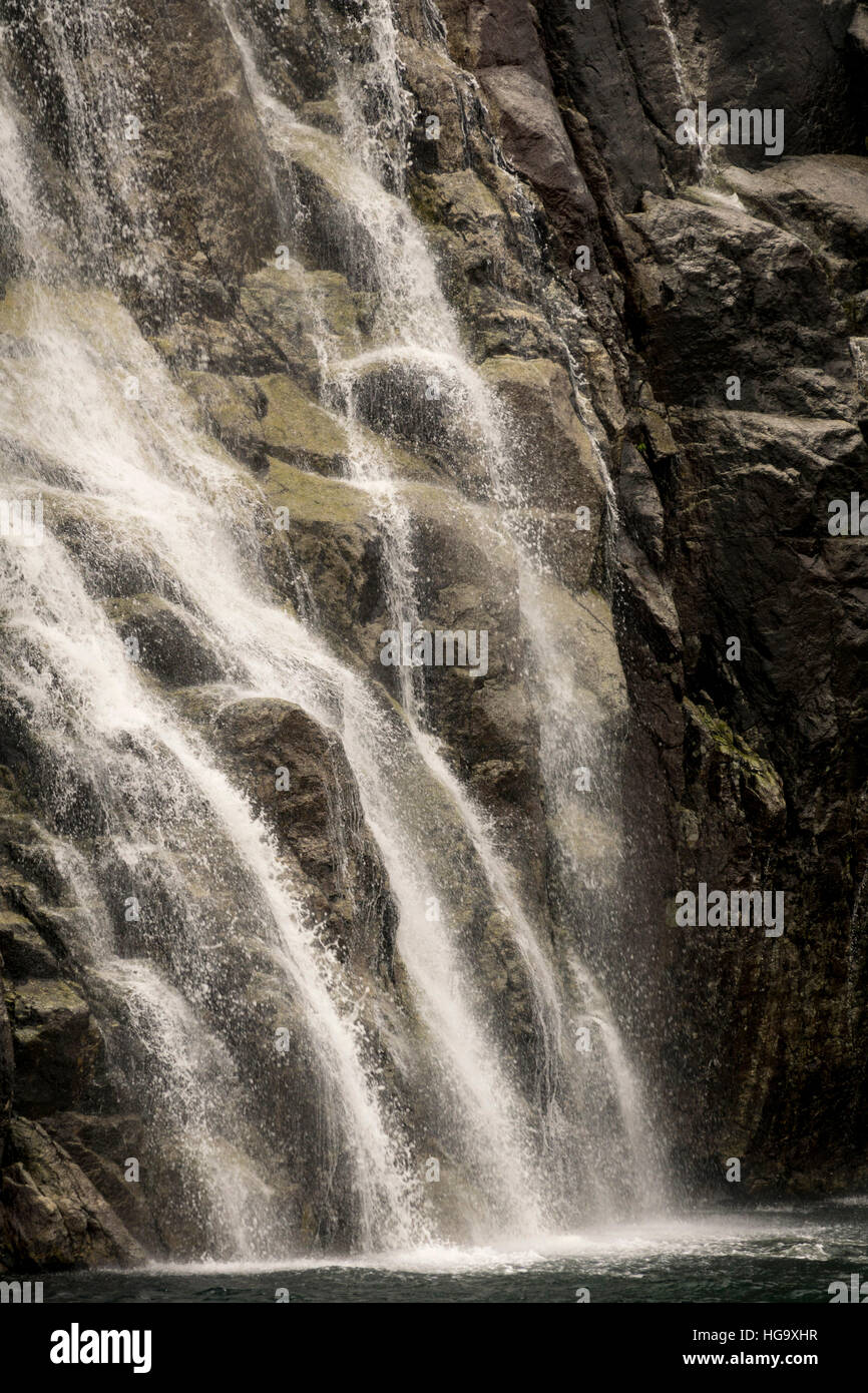 Cascade dans le Lysefjord, Stavanger, Norvège Banque D'Images