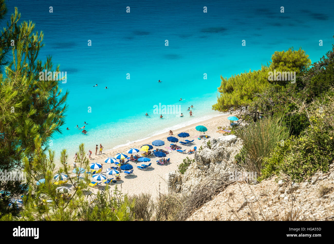 Plage de l'île de Lefkada, Egremni, Grèce. Grande et longue plage aux eaux turquoises de l'île de Lefkada en Grèce Banque D'Images