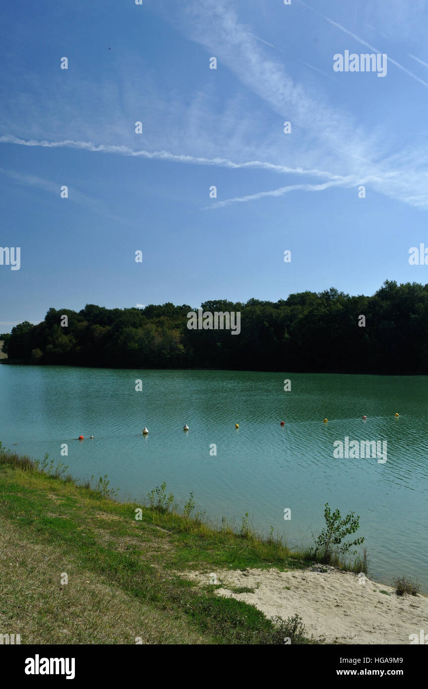 Lac de Lupiac, près de Lupiac, en France Photo Stock - Alamy