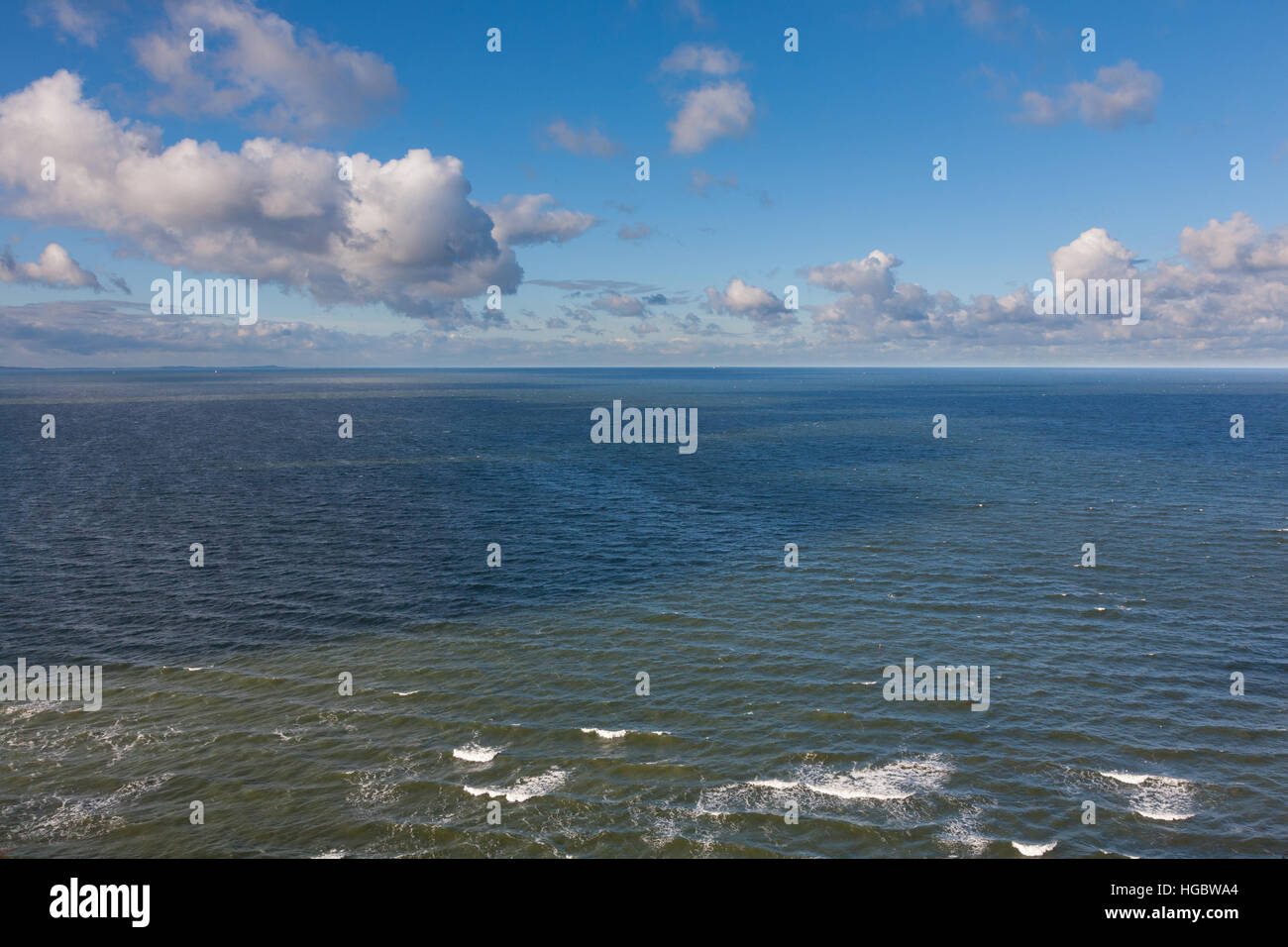 Au-dessus de la mer Baltique à l'automne près de l'île de Wolin, Pologne, Europe Banque D'Images