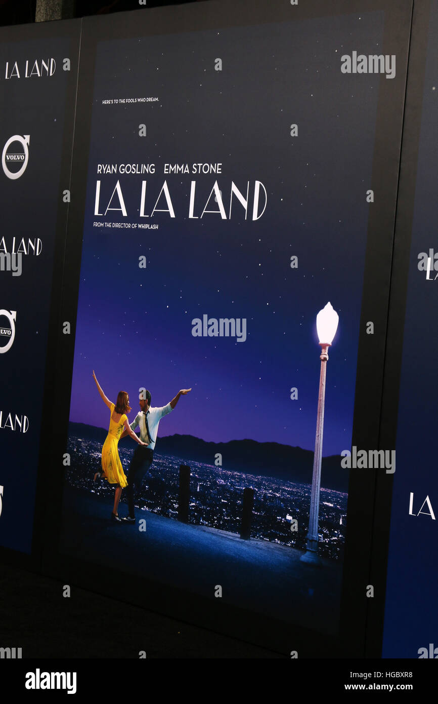 LA LA Land en première mondiale au Théâtre du Village le 6 décembre 2016 à Westwood, CA comprend : Atmosphère Où : Westwood, California, United States Quand : 07 déc 2016 Banque D'Images