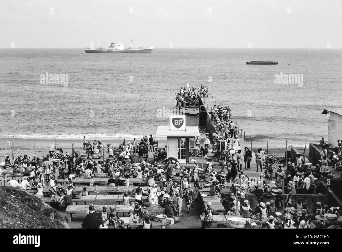 Marché quai du gouvernement, Freetown, Sierra Leone, en 1962. Banque D'Images