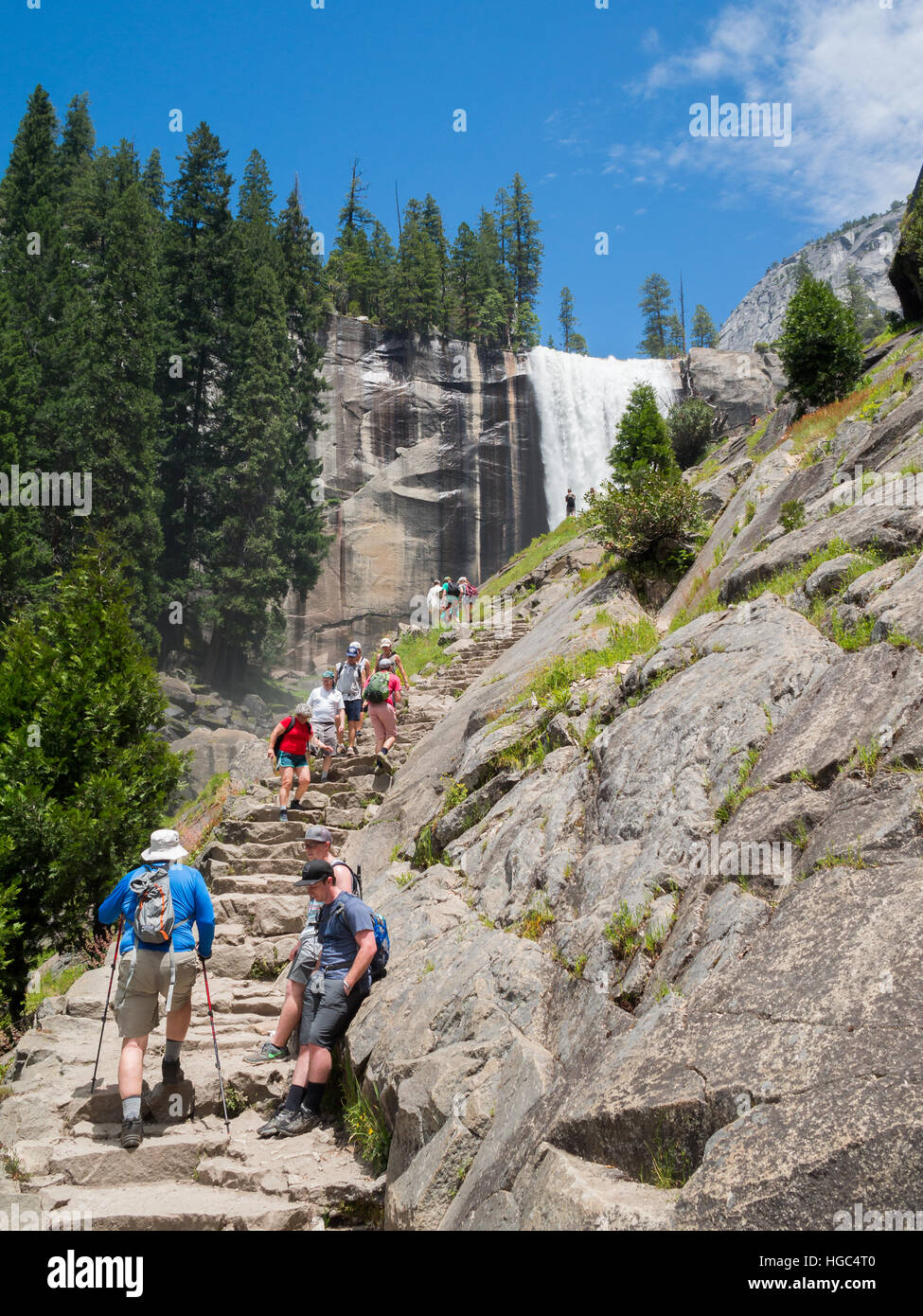 La hausse du Parc National Yosemite Sierra grande piste Lop Banque D'Images