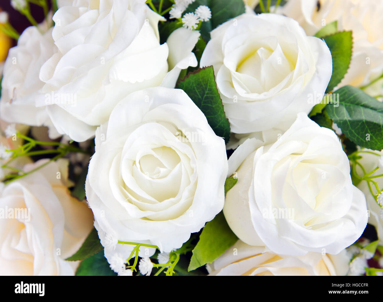 Rose blanche fleurs bouquet organisé pour la décoration de la maison Photo  Stock - Alamy