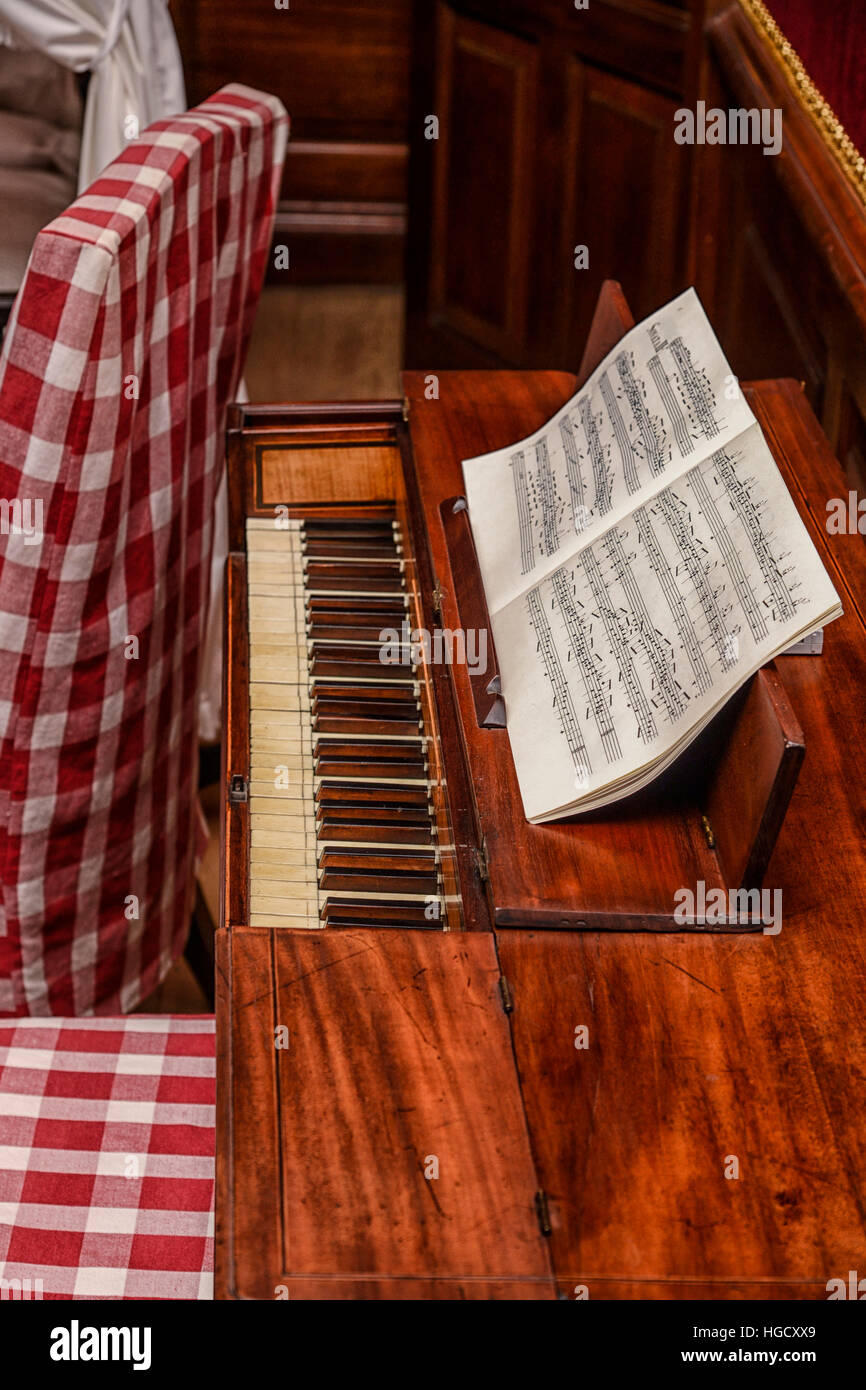 Palais du Gouverneur Colonial Williamsburg instrument de musique. Banque D'Images