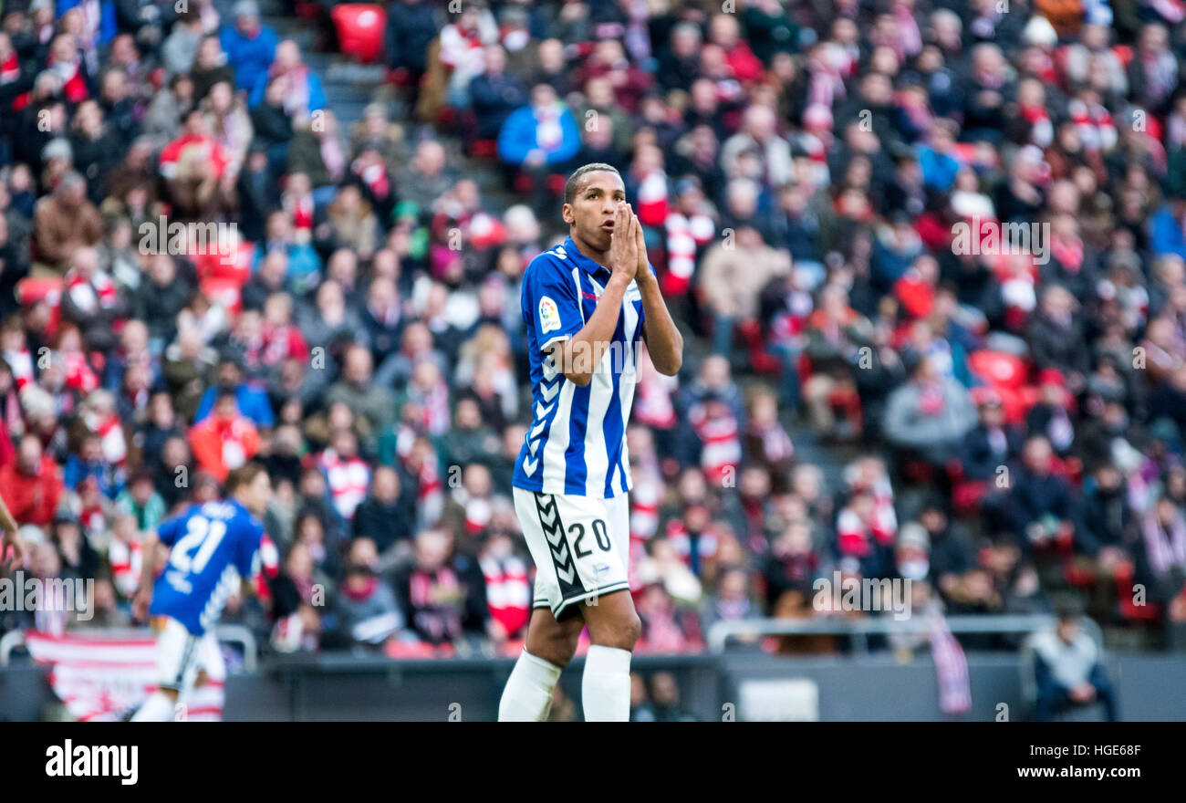Bilbao, Espagne. 8 janvier, 2017. Au cours de la match de football du dix-septième round de la saison 2016/2017 de ligue espagnole "La Liga" entre Club de sport et le Deportivo Alaves à San Mames Stadium le 8 janvier 2017 à Bilbao, en Espagne. ©david Gato/Alamy Live News Banque D'Images
