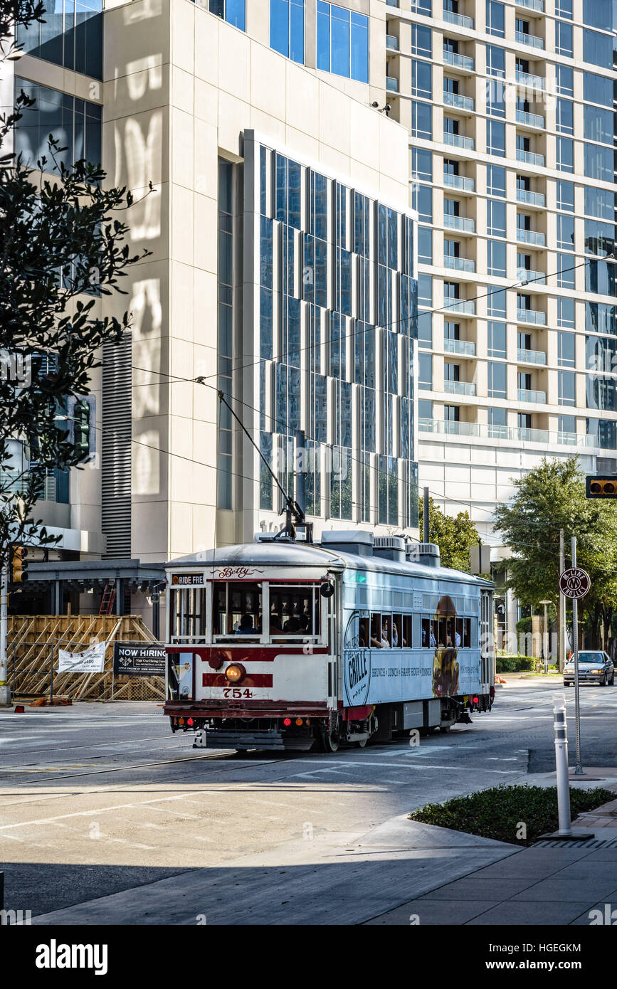 Betty M-Lines vintage trolley, McKinney Avenue, Dallas, Texas Banque D'Images