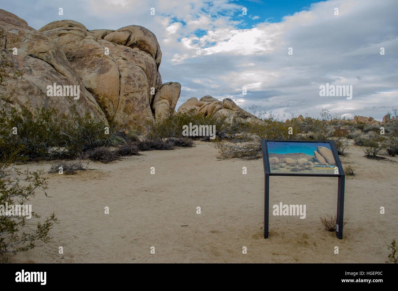 Rock formation, signer, Joshua Tree National Park Banque D'Images