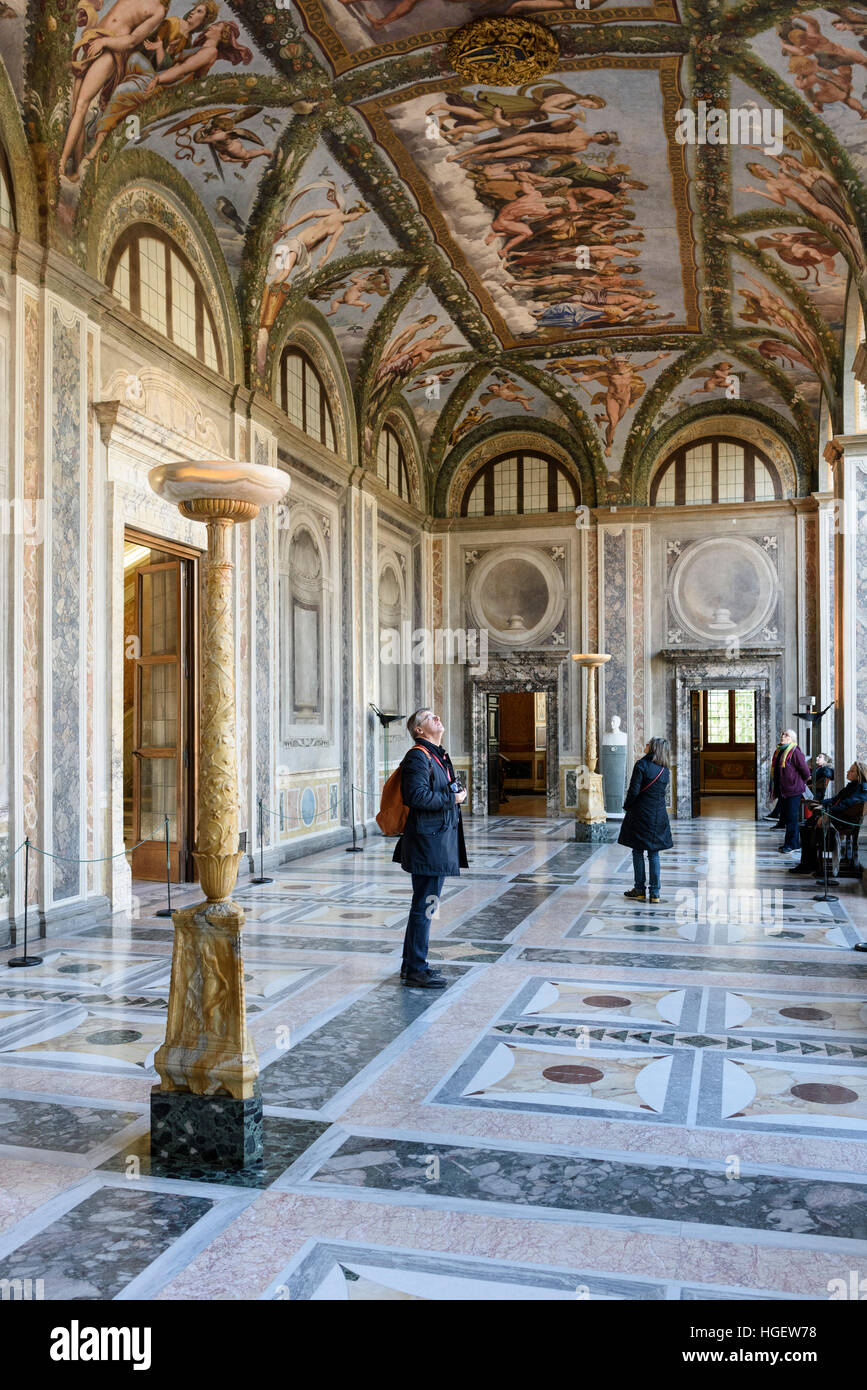 Rome. L'Italie. Villa Farnesina. La Loggia di Amore e Psiché (La Loggia d'Amour et Psyché), avec des fresques de Raphaël Banque D'Images