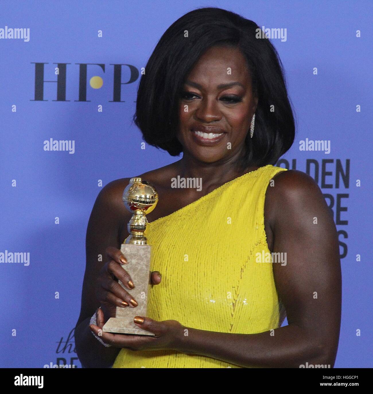 Hollywood, Californie, USA. 8 janvier, 2017. J15874CHW.74e congrès annuel de remise des Prix d'Or - Salle de presse .Le Beverly Hilton Hotel, Los Angeles, CA.01/08/2017.VIOLA DAVIS . © H.Clinton Wallace/Photomundo/ International Inc © Photos Clinton Wallace/Globe Photos/ZUMA/Alamy Fil Live News Banque D'Images