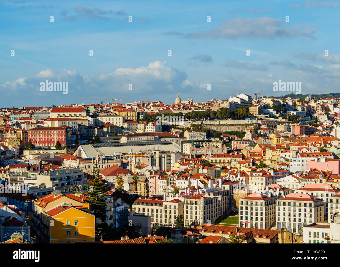 Portugal, Lisbonne, paysage urbain vu du Miradouro da Graca. Banque D'Images