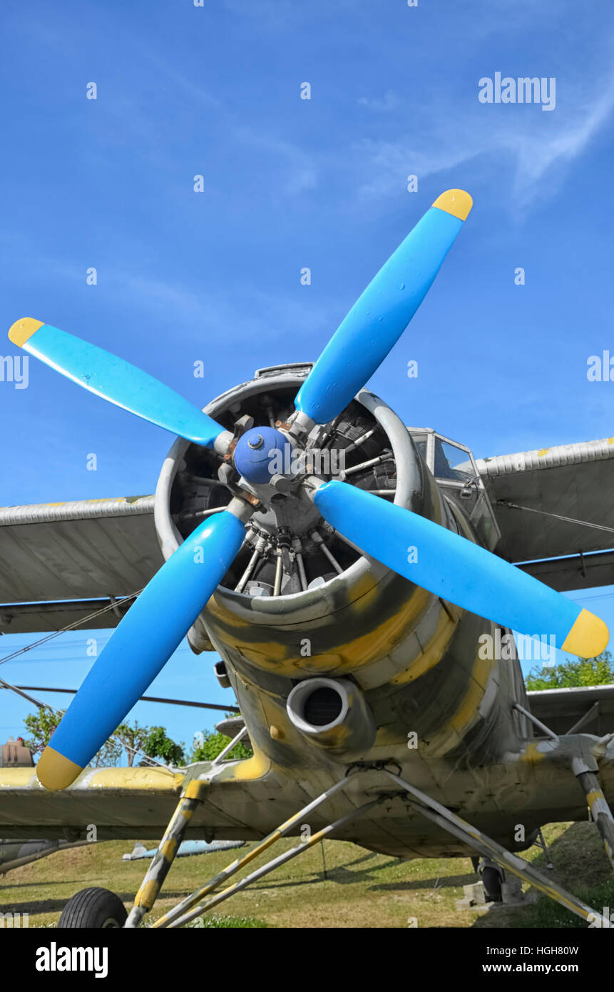 L'hélice d'un avion Antonov An-2 Banque D'Images
