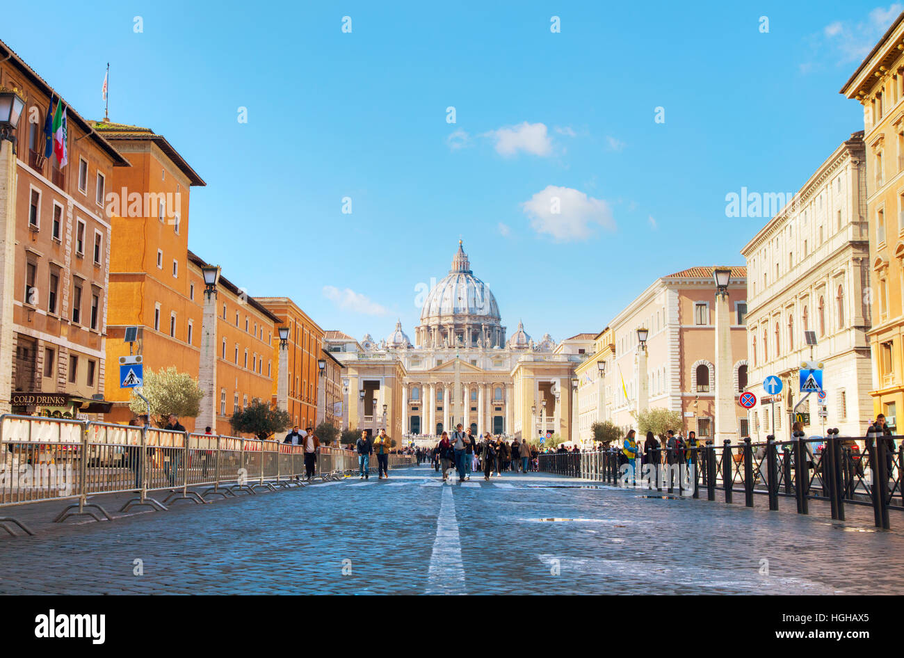 ROME - Le 10 novembre : La Basilique Papale de Saint Pierre le 10 novembre 2016 à Rome, Italie. Banque D'Images