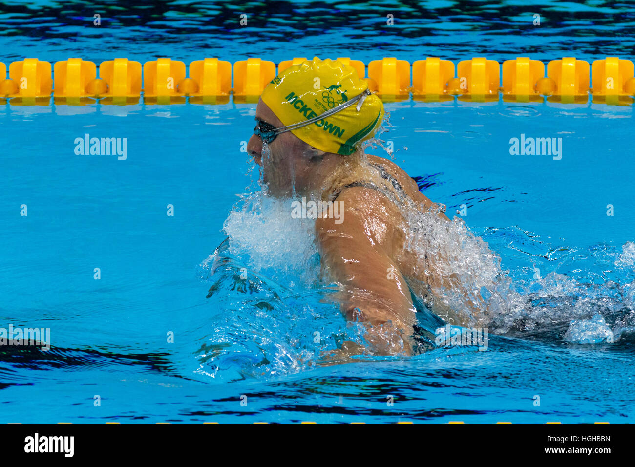 Rio de Janeiro, Brésil. 11 août 2016. Emma McKeon (AUS) qui se font concurrence sur le 200m brasse finale aux Jeux Olympiques de 2016 Banque D'Images