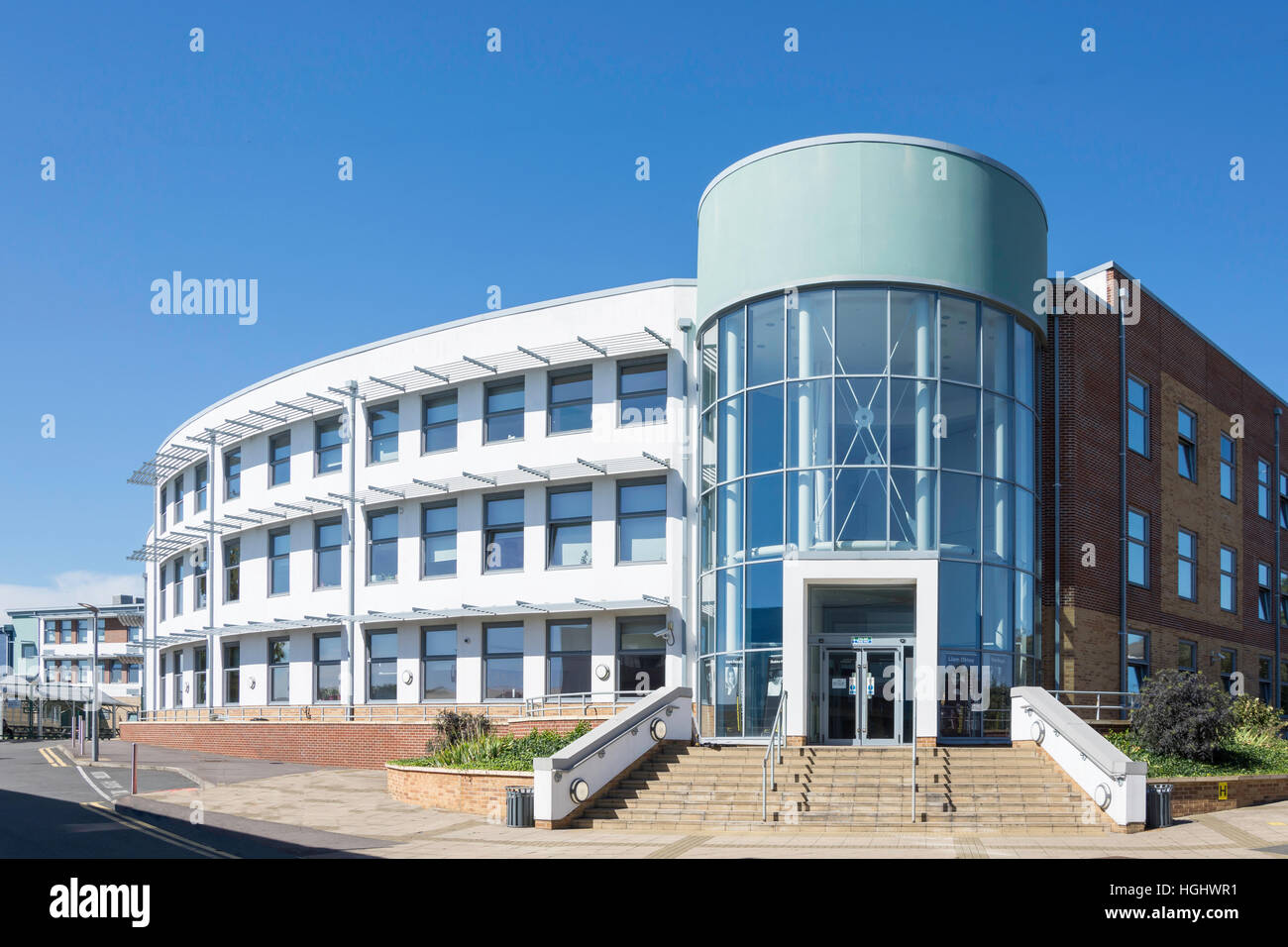 Acton High School Building, Gunnersbury Lane, Acton, London Borough of Ealing, Greater London, Angleterre, Royaume-Uni Banque D'Images