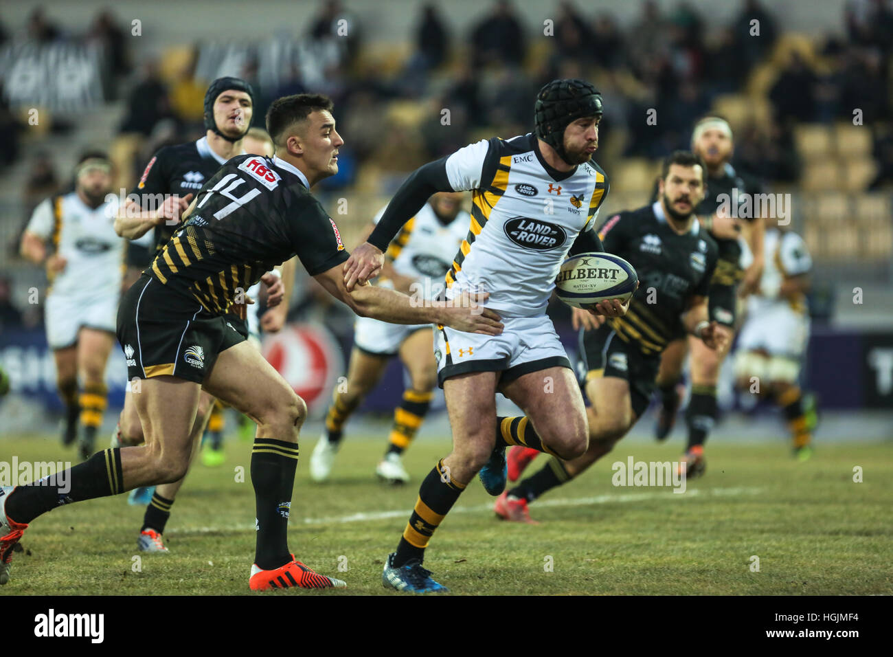 Parme, Italie. 22 janvier, 2017. London Wasps' fly moitié Danny Cipriani marque un essai lors du match contre le Zèbre en Champions d'incident enregistrées © Massimiliano Carnabuci/Alamy news Banque D'Images