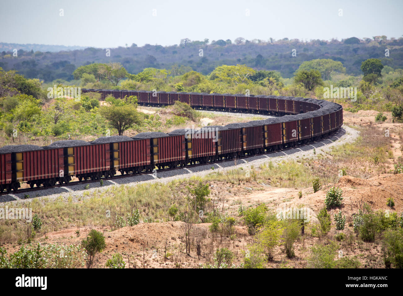 Train de charbon au Mozambique Banque D'Images