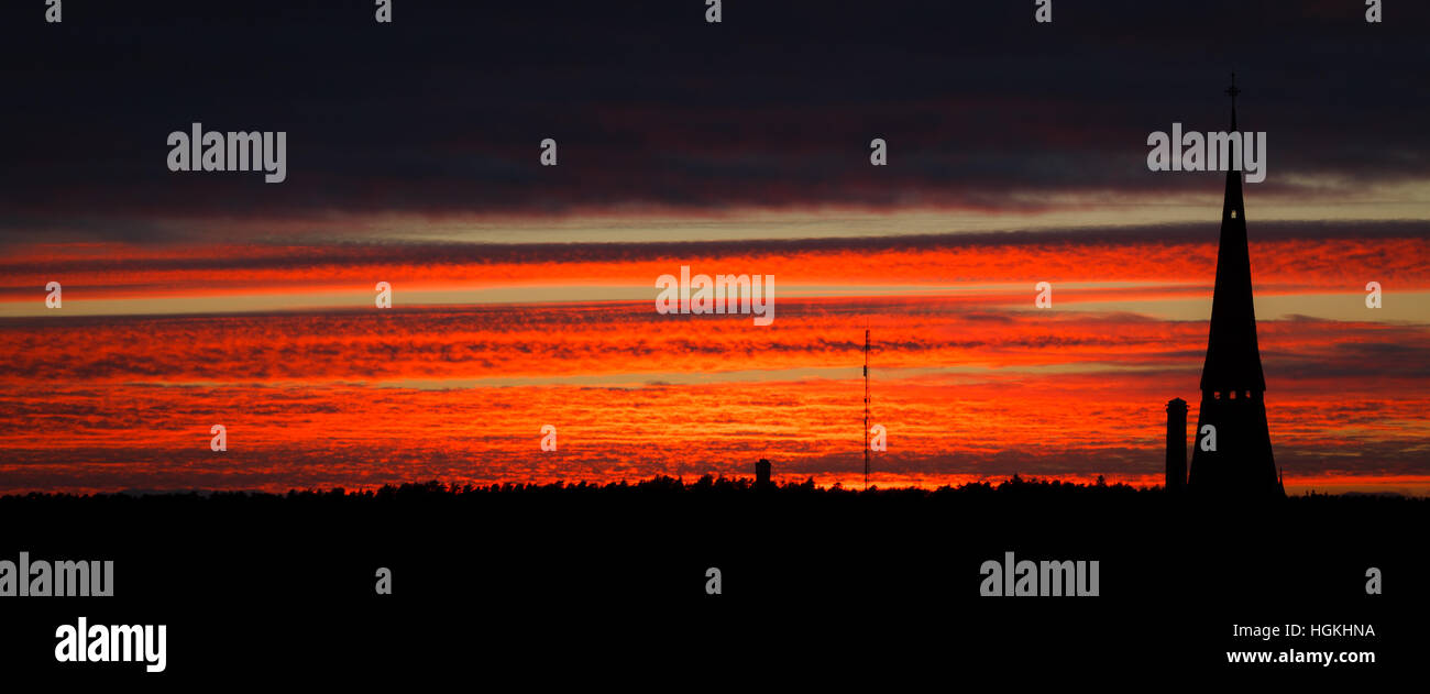 Coucher Soleil nuages rouge Banque D'Images