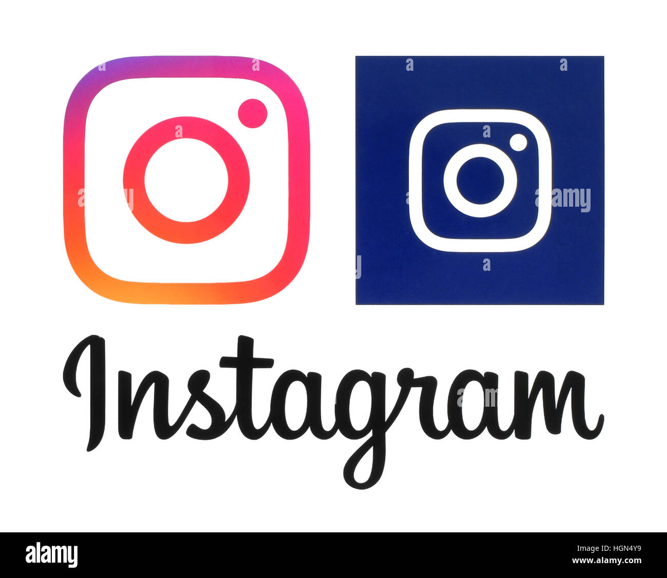 Kiev, Ukraine - 31 mai 2016 : Nouvelles Instagram logos imprimés sur papier blanc. Instagram est une ligne de partage de photos mobiles, vidéo-service de partage. Banque D'Images
