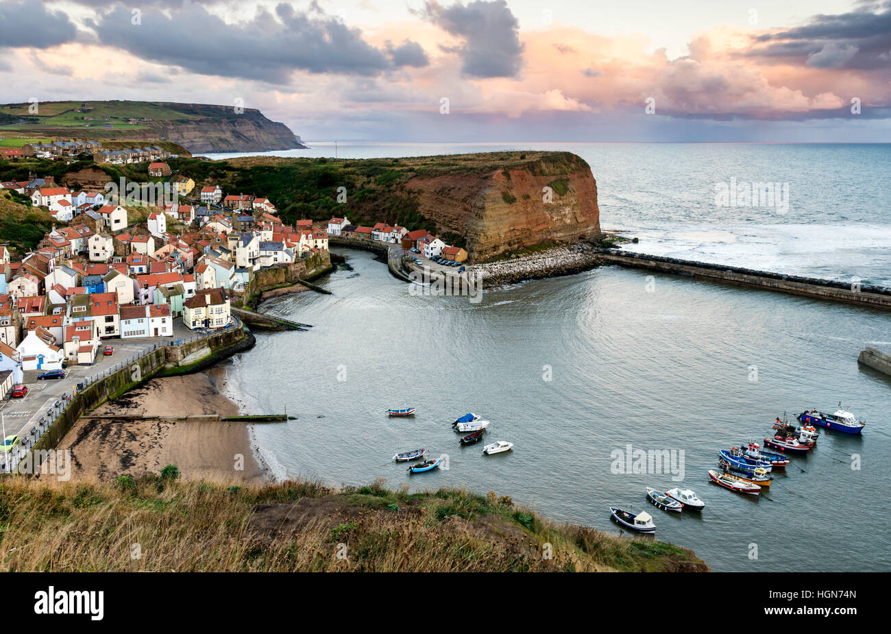 Village de Penny Nab Staithes Banque D'Images