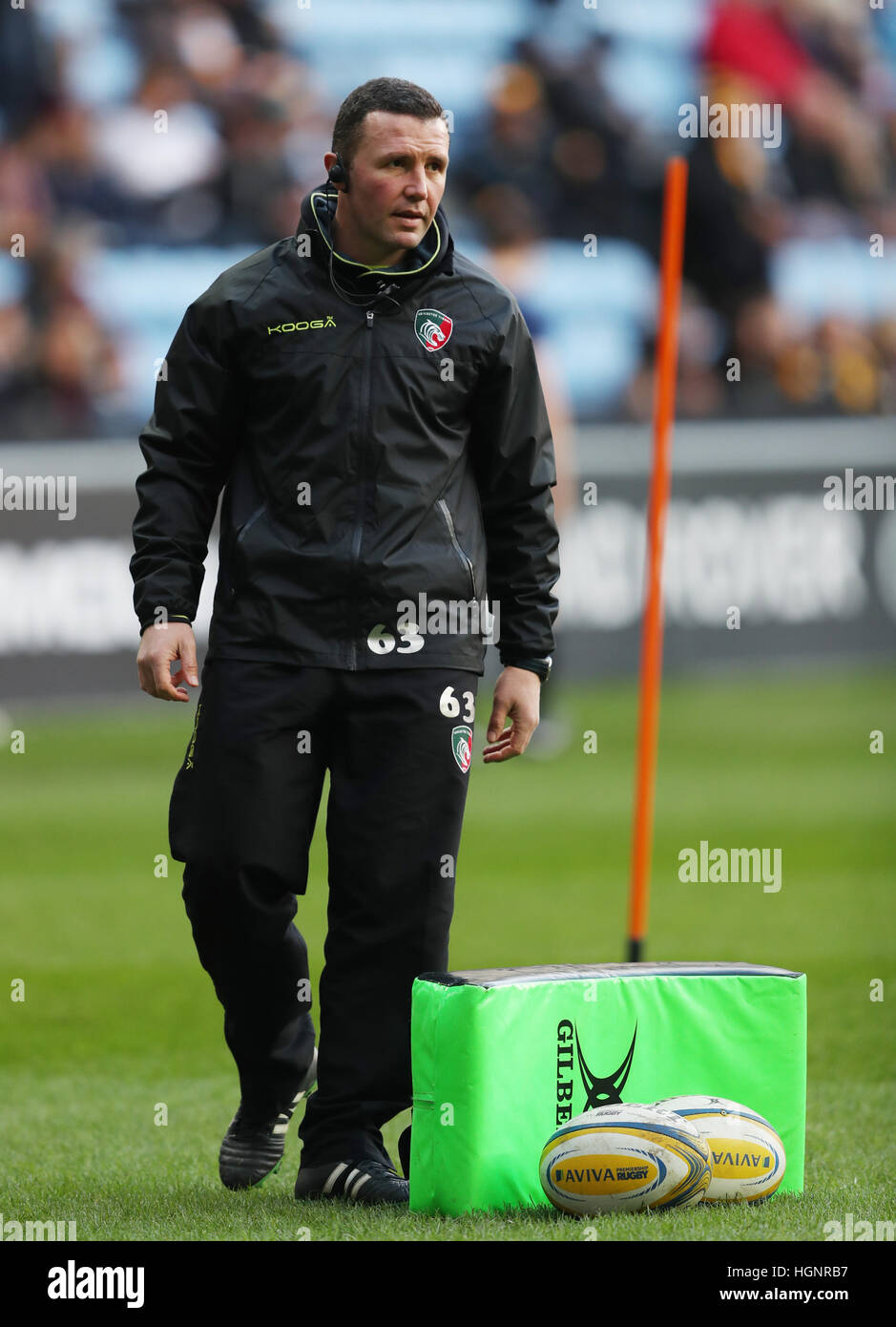 Leicester Tigers coach Aaron Mauger pendant l'Aviva Premiership match au Ricoh Arena, Coventry. ASSOCIATION DE PRESSE Photo. Photo Date : Dimanche 8 janvier 2017. Voir histoire RUGBYU PA Les Guêpes. Crédit photo doit se lire : David Davies/PA Wire. RESTRICTIONS : un usage éditorial uniquement. Pas d'utilisation commerciale. Banque D'Images