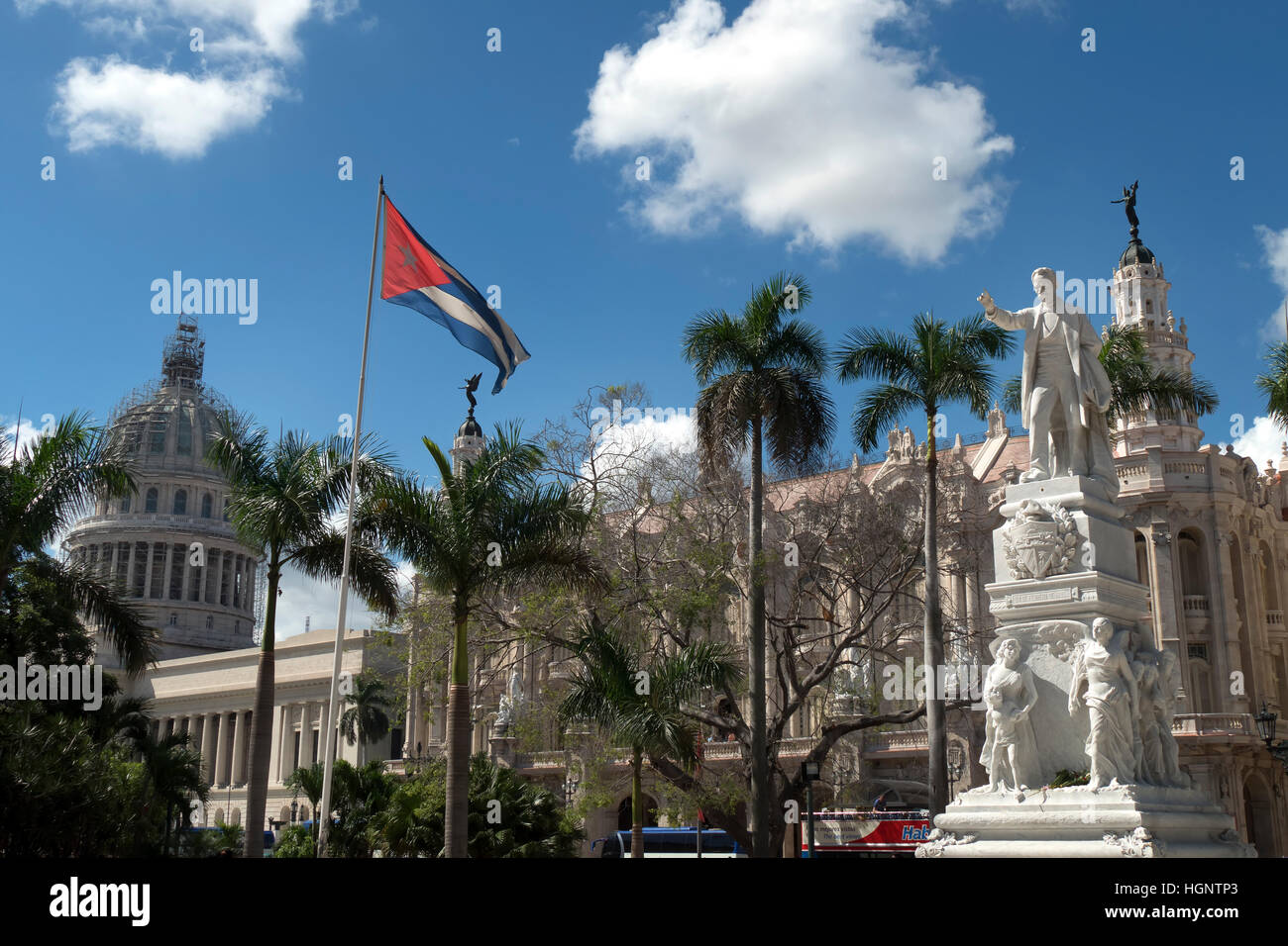 Vue de La Havane, Cuba. Parque Central en Habana Vieja, avec Jose Marti statue, monument, art Banque D'Images