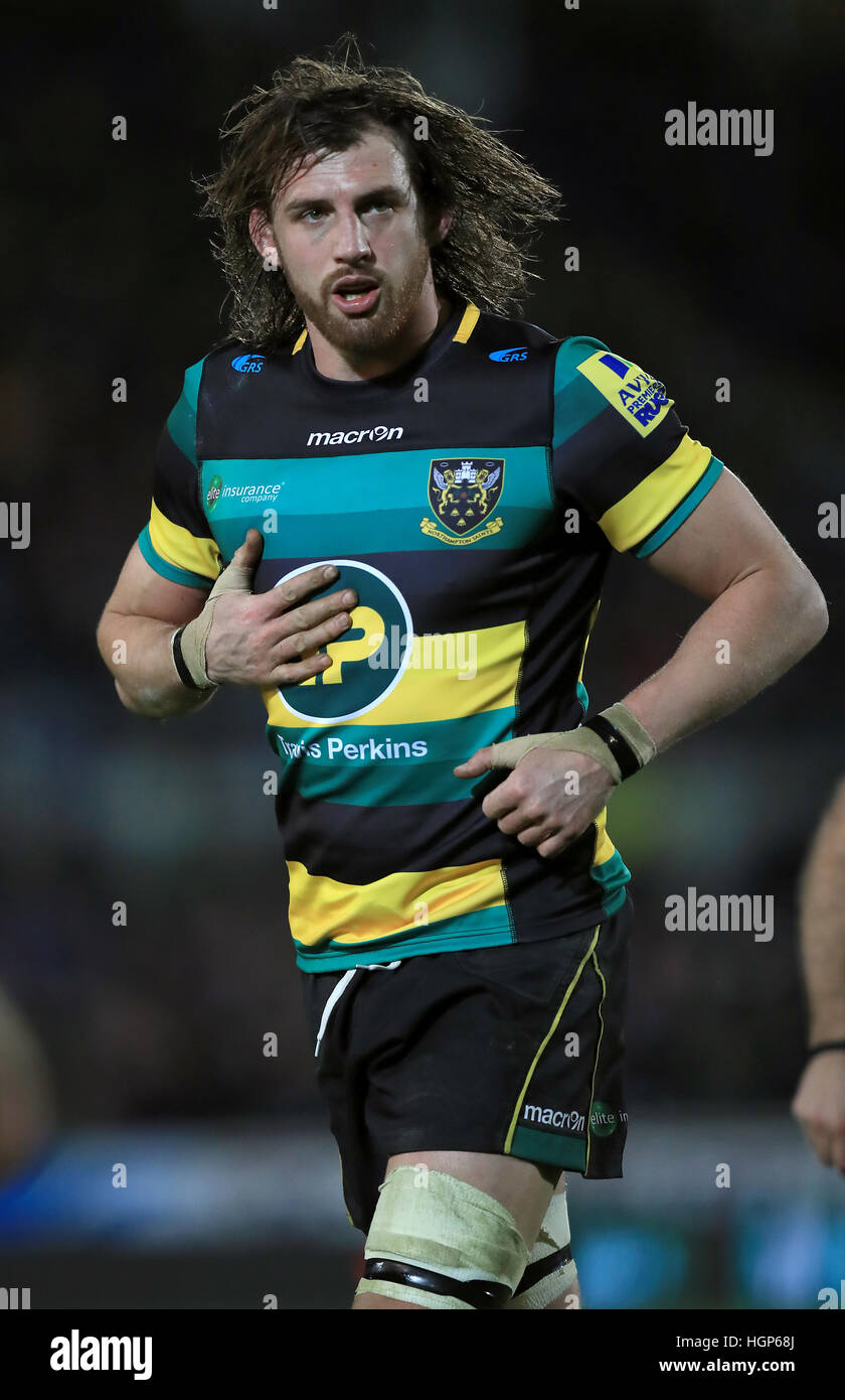 How Northampton’s Low-Block Press Exposed Leicester’s Midfield Gaps How Northampton’s Low-Block Press Exposed Leicester’s Midfield Gaps