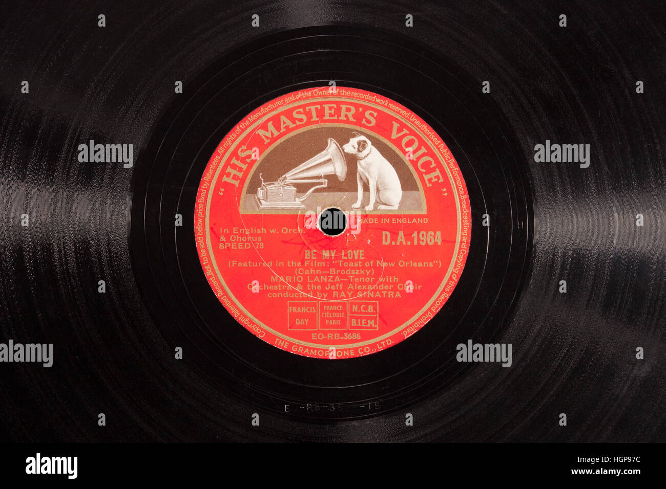 Un vieux disque vinyle 78 tours "Be My Love' par Mario Lanza Banque D'Images