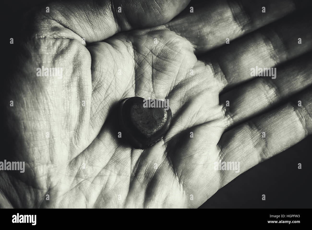 Amour Fragile Banque De Photographies Et D Images A Haute Resolution Alamy