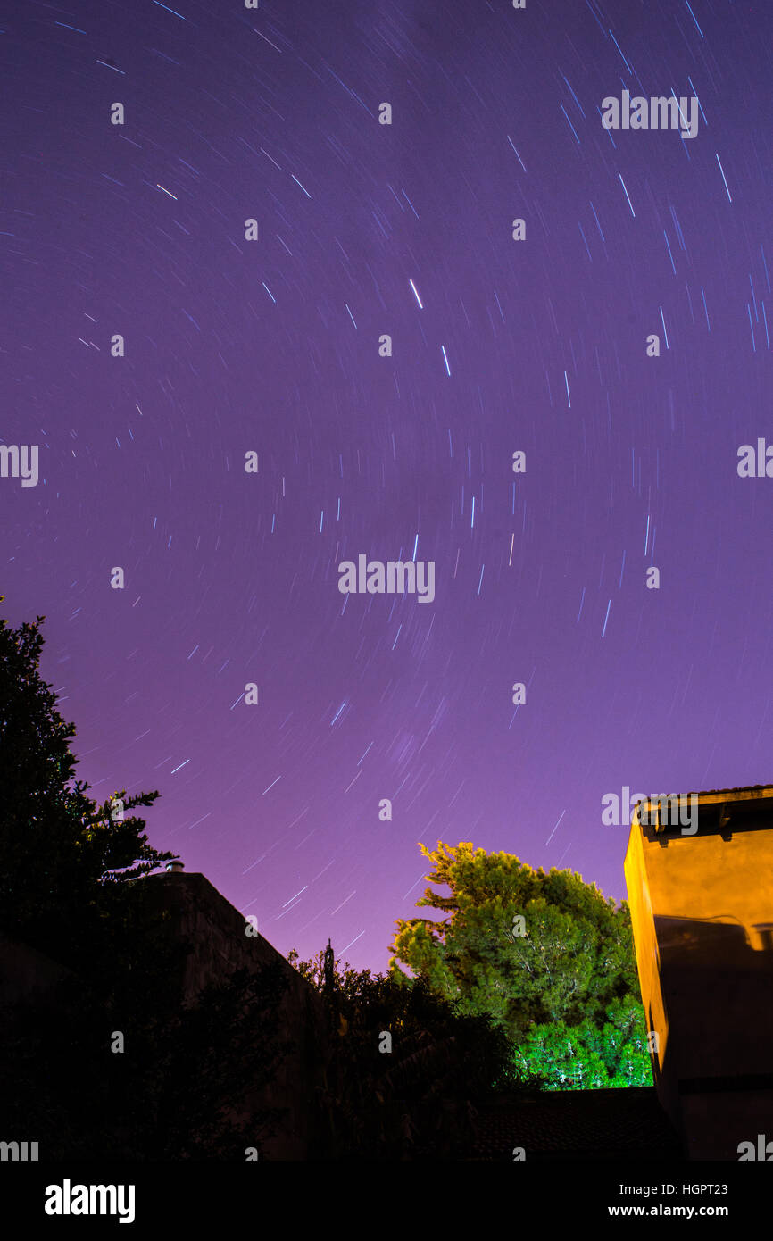 Star Trail en regardant le sud de l'hémisphère australe crux Banque D'Images