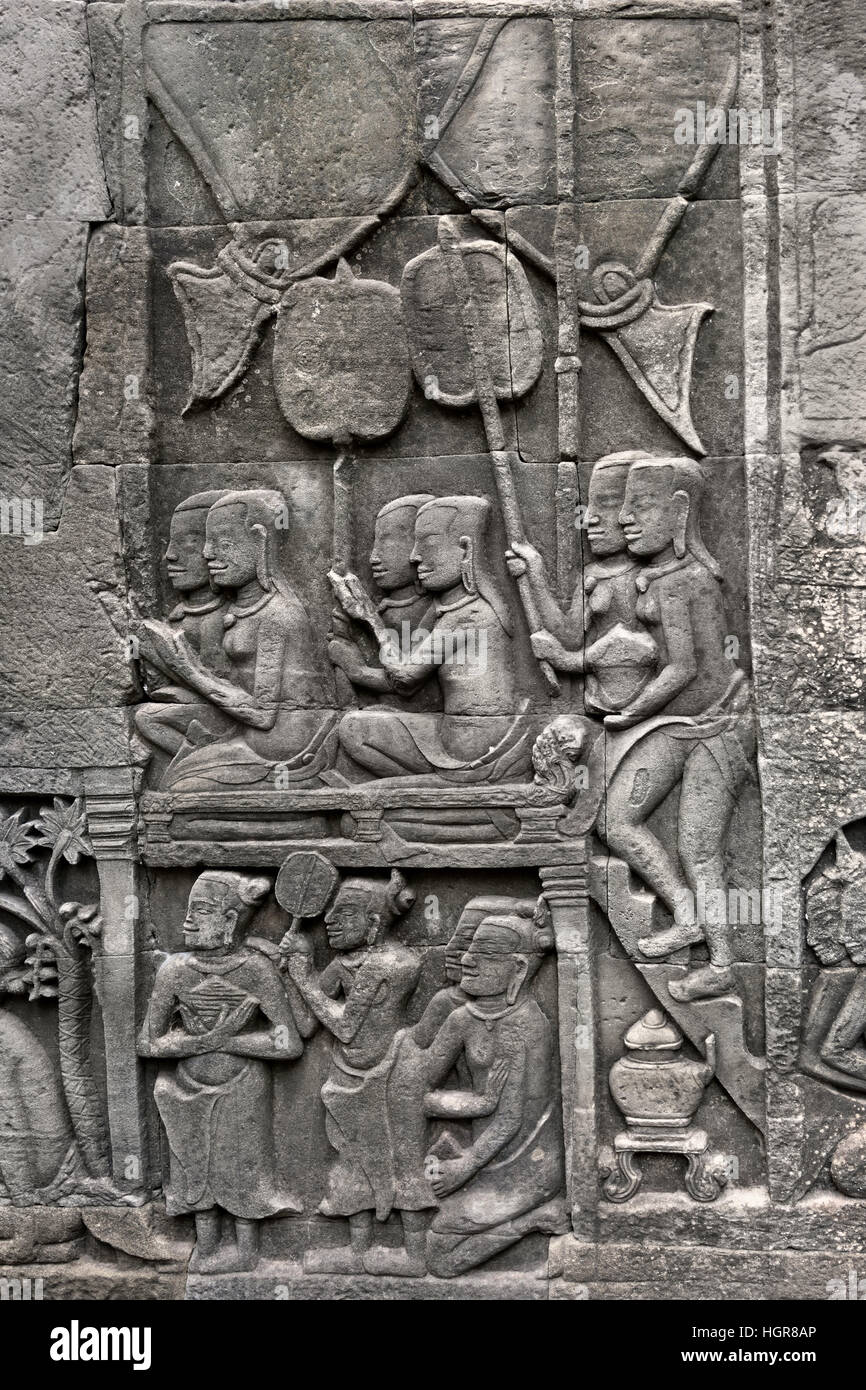 Le Bayon 12e et au début du xiiie siècle comme l'état officiel de la temple bouddhiste Mahayana Le Roi Jayavarman VII, le Bayon se trouve au centre de la capitale de Jayavarman, Angkor Thom Angkor ( différentes capitales complexe archéologique empire Khmer 9-15ème siècle, Angkor Wat, angor Thom, temple Bayon, Cambodge ) Banque D'Images