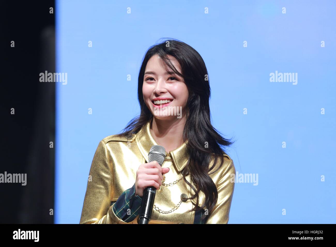 Séoul, Corée. Jan 11, 2017. (La Chine et la Corée, de l'homme) Bonjour venus promouvoir leur 6ème mini-album à Séoul, Corée. Credit : TopPhoto/Alamy Live News Banque D'Images