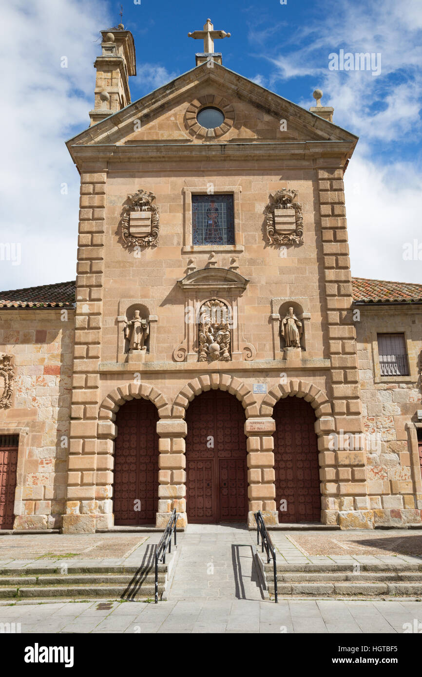 Salamanque - Le portail de l'église Iglesia de San Pablo. Banque D'Images