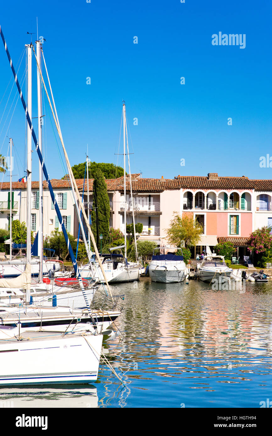 Port Grimaud, à l'ouest de Saint Tropez, France Banque D'Images