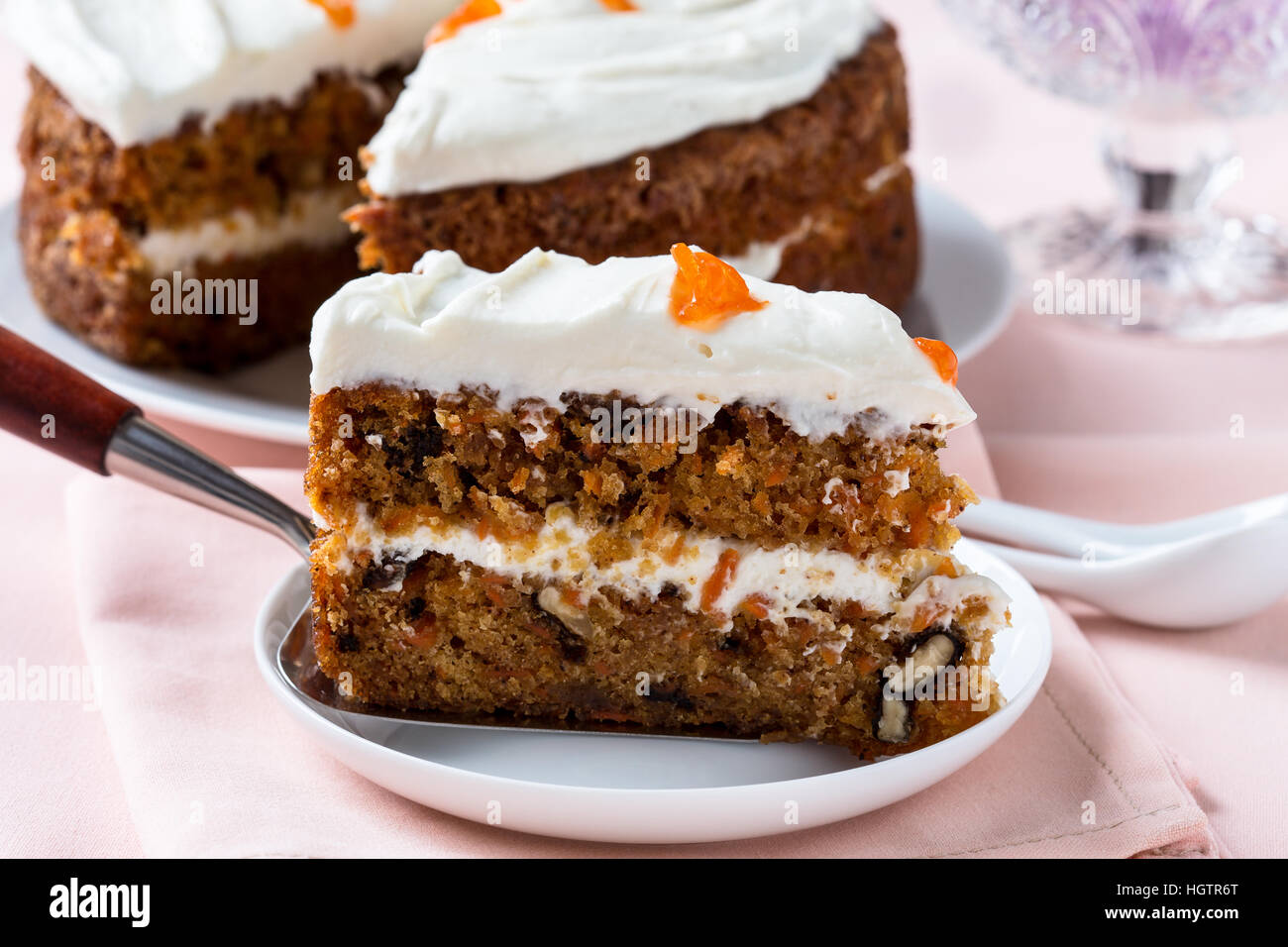 La Fete Des Meres Gateau De Carotte De Gateau Sucre A La Carotte Noix Et D Abricot Sec Photo Stock Alamy
