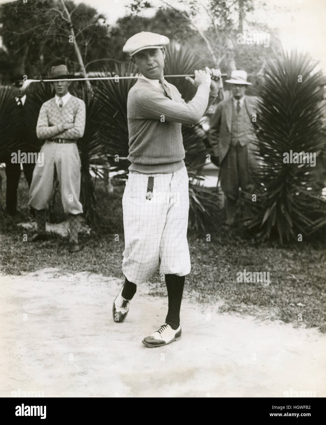 Vintage golfer Banque de photographies et d'images à haute résolution -  Alamy