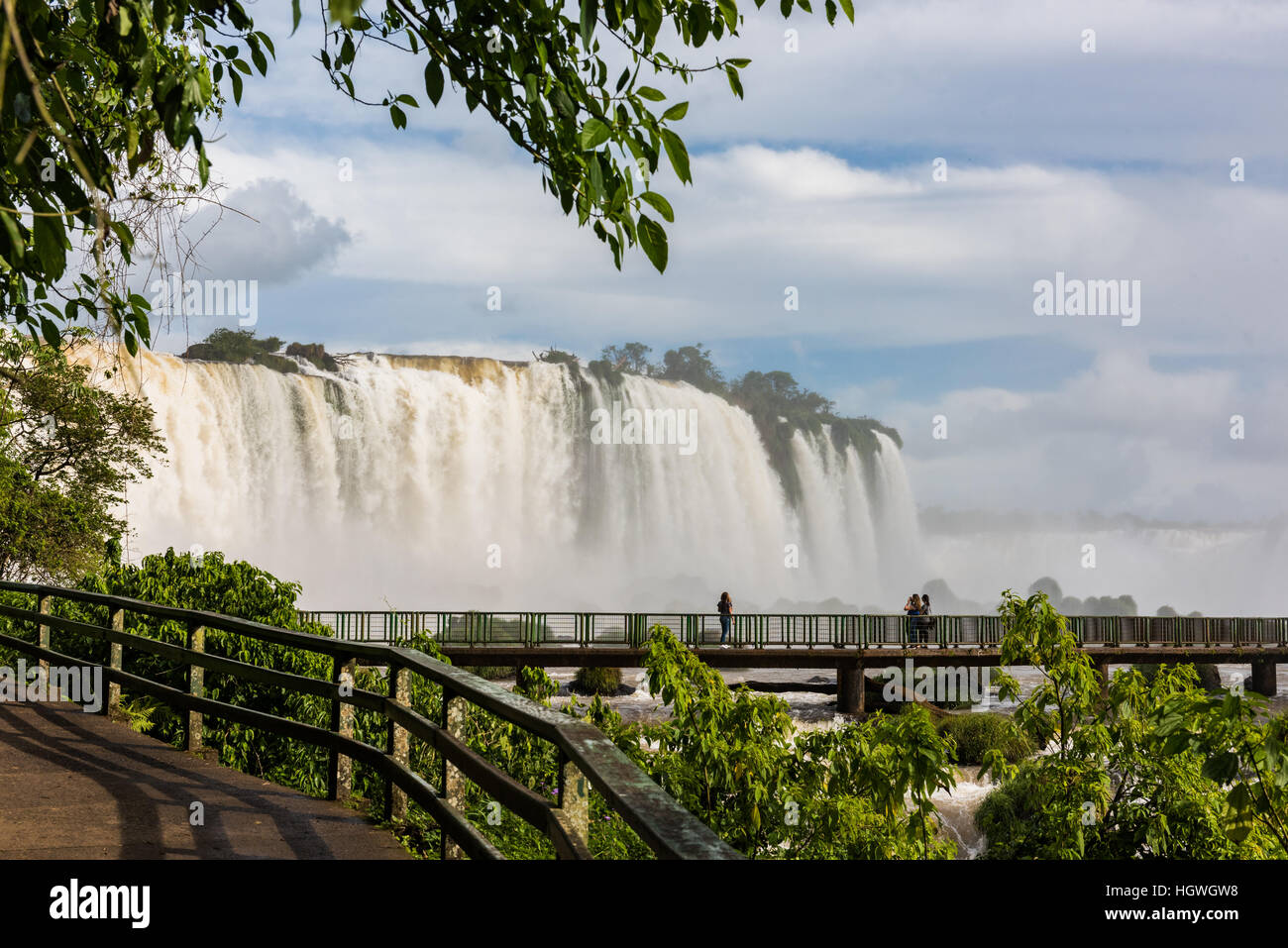 Iguassu Falls, Devils gorge de façon à pied Banque D'Images
