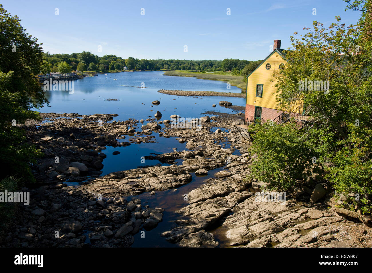 L'Exter River dans le centre-ville d'Exeter, New Hampshire. Banque D'Images